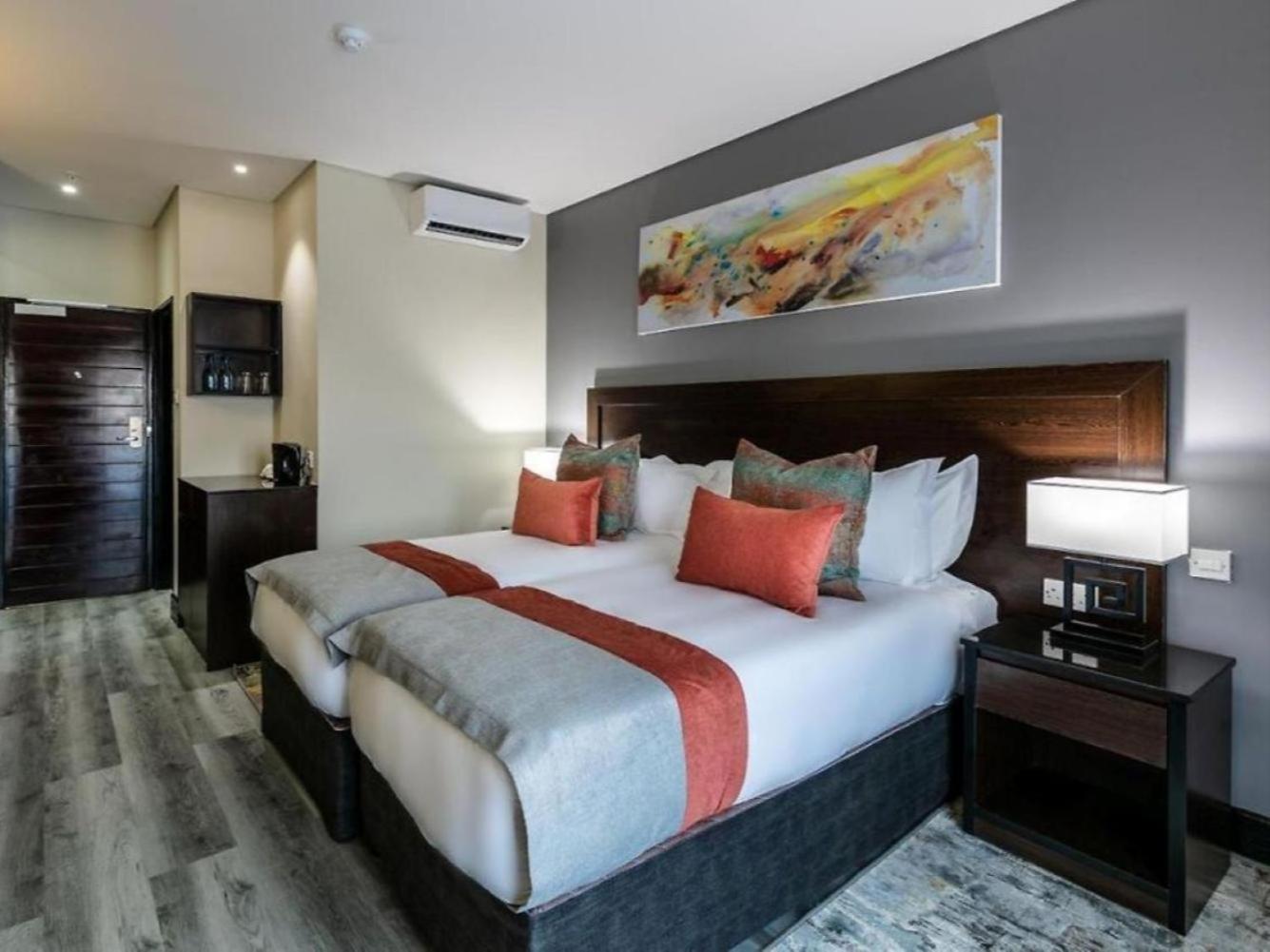 The Grand Aria Hotel And Conference Centre ハボローネ 部屋 写真