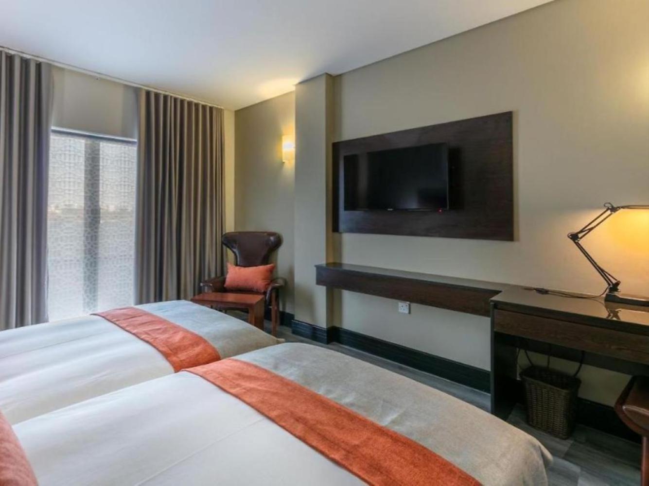 The Grand Aria Hotel And Conference Centre ハボローネ 部屋 写真