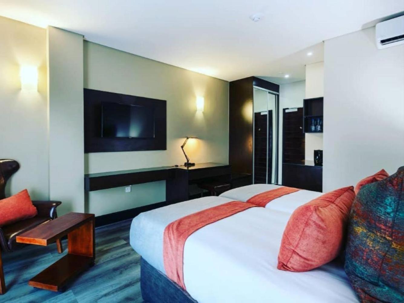 The Grand Aria Hotel And Conference Centre ハボローネ 部屋 写真