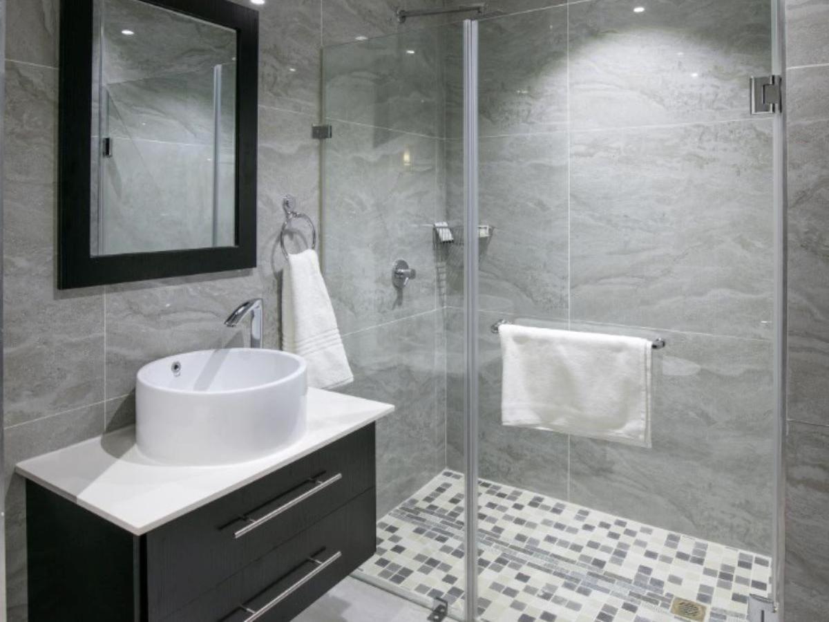 The Grand Aria Hotel And Conference Centre ハボローネ 部屋 写真